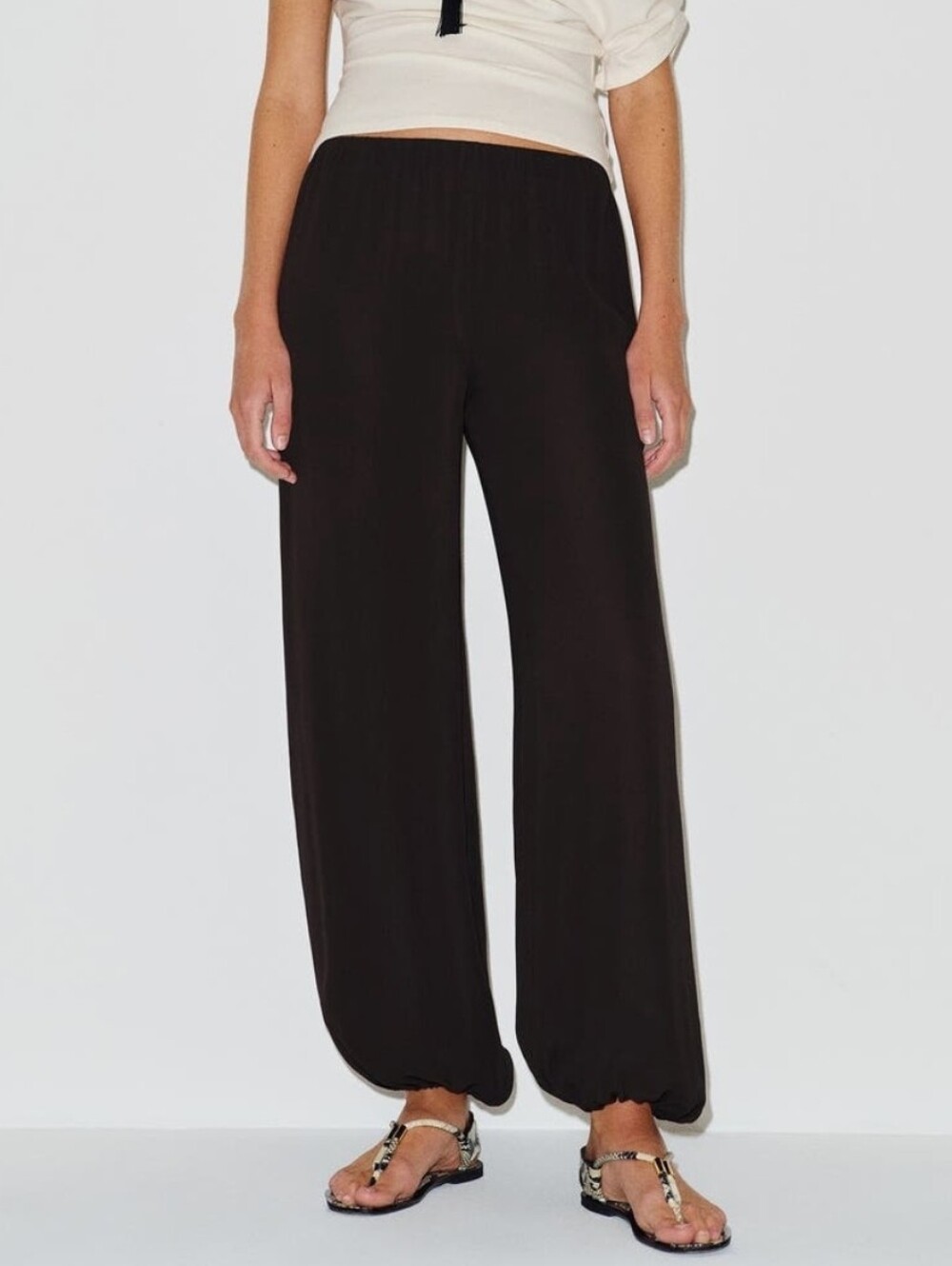 Reformation Zia Balloon Pants - Black
